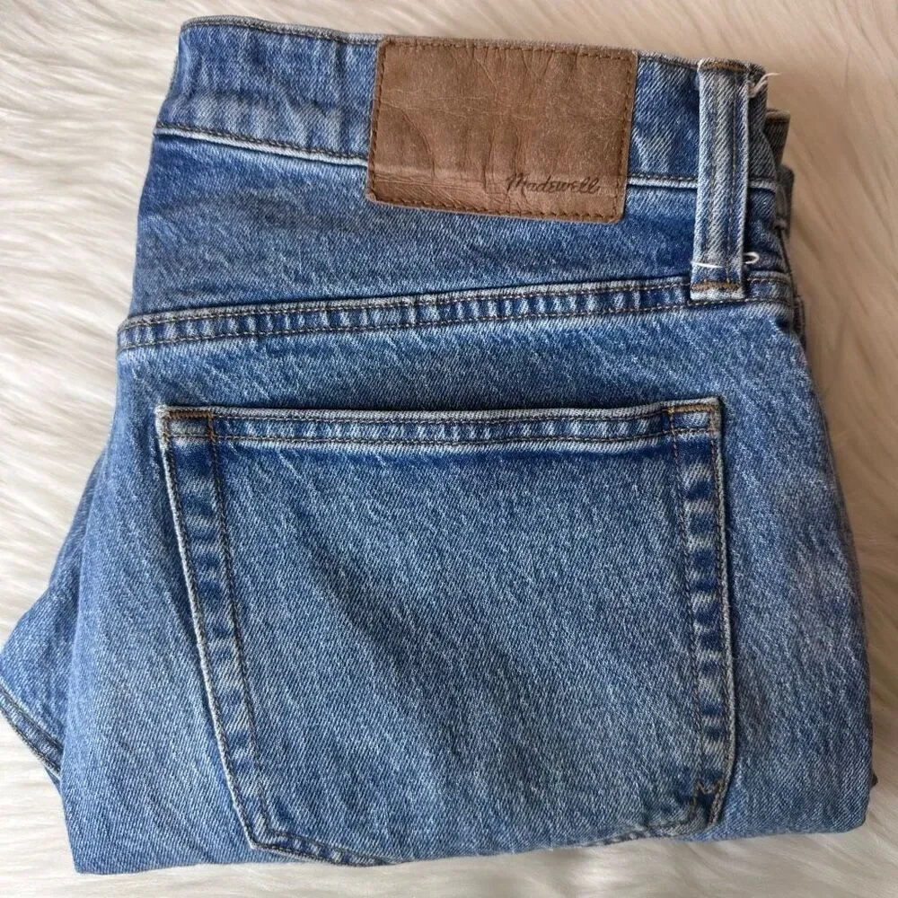 Madewell Relaxed Taper Jeans Size 30